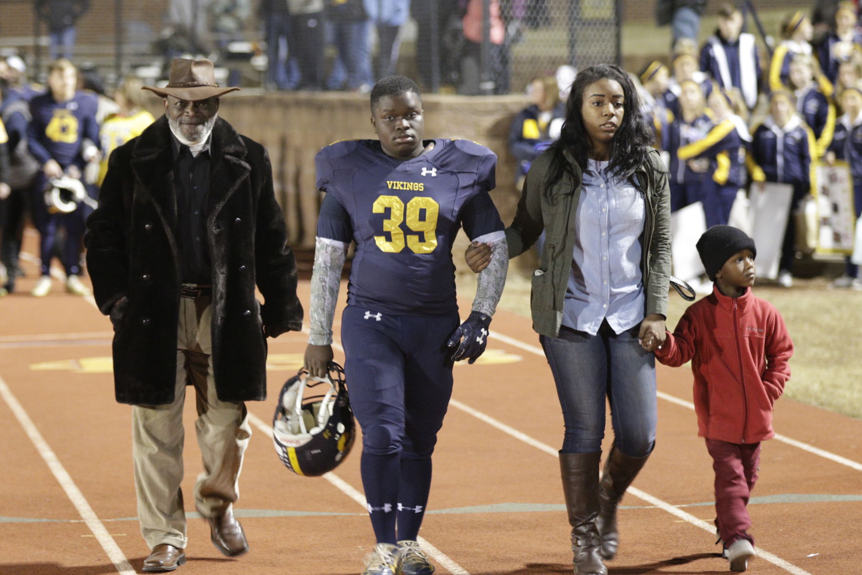 South Iredell Senior Night (16).JPG